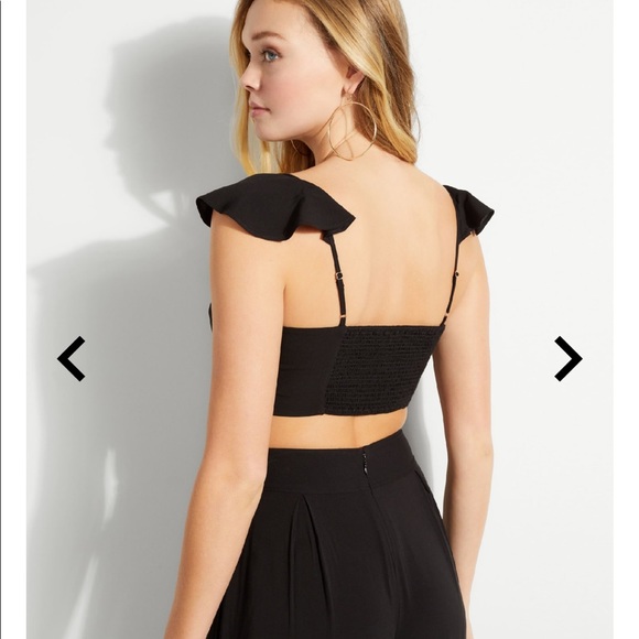 Charissa Tie Front Crop Top NWT - Picture 3 of 9